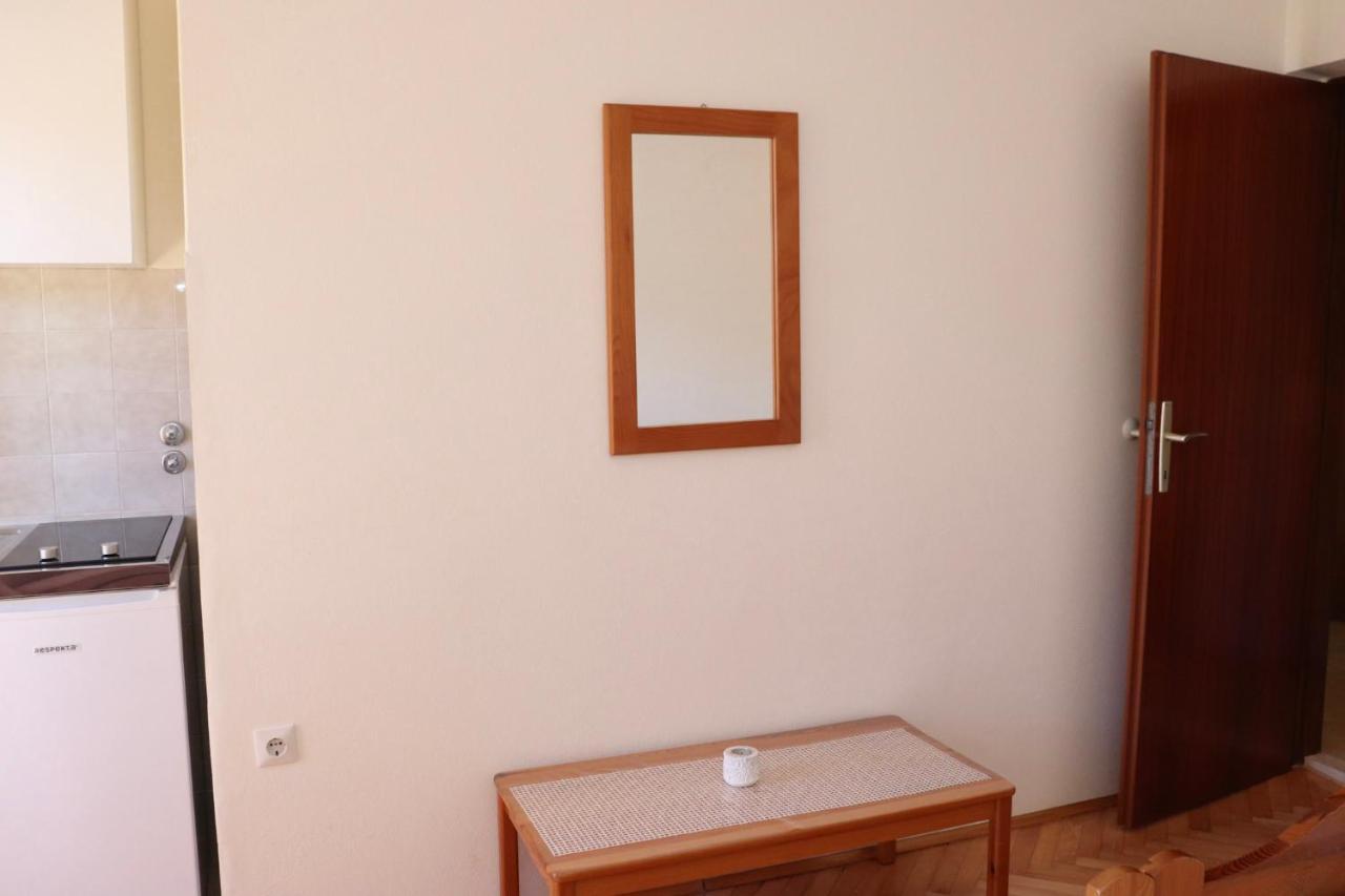 Studio With A View Йелса Екстериор снимка